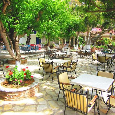 Delfini Hotel Nydri  Ngoại thất bức ảnh