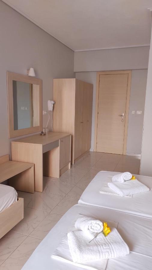 Delfini Hotel Nydri  Ngoại thất bức ảnh
