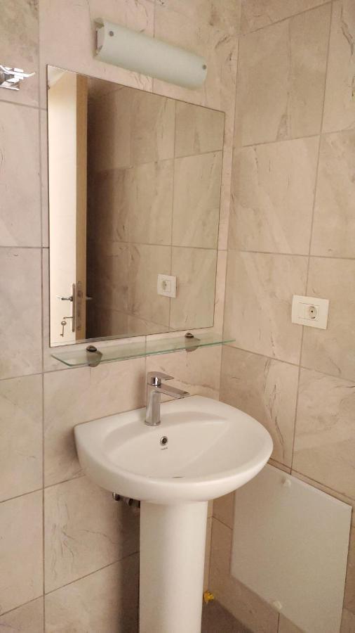 Delfini Hotel Nydri  Ngoại thất bức ảnh